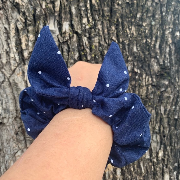 3-Set Scrunchie - Picture 2 of 4